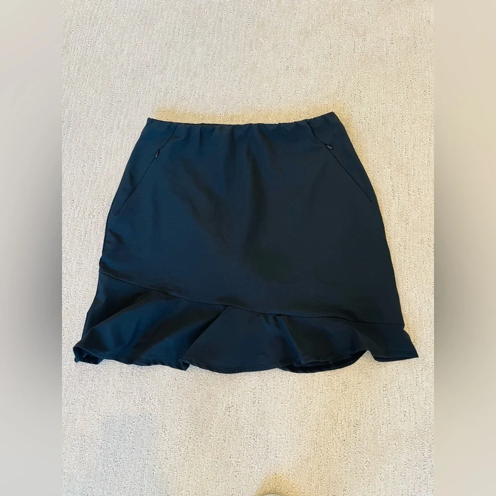 Tail Black Flounce Skort